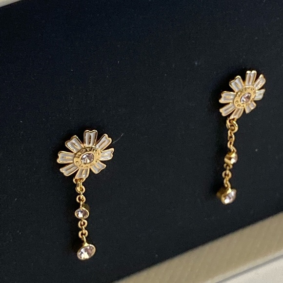 Coach Daisy Drop Earrings - Picture 3 of 9